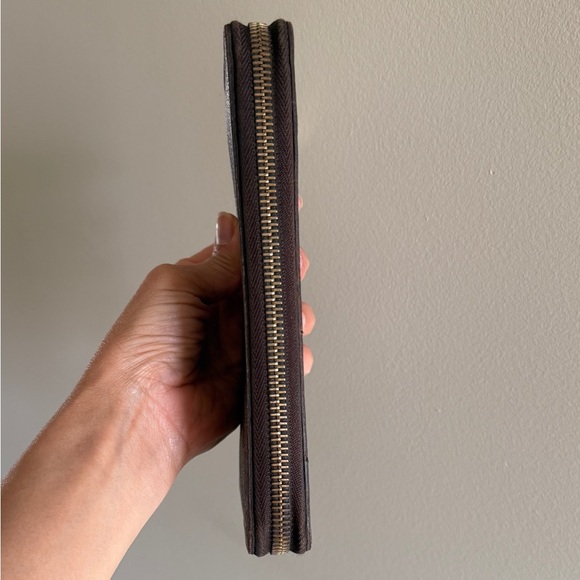 Authentic Louis Vuitton zippy wallet Damier - Picture 4 of 14